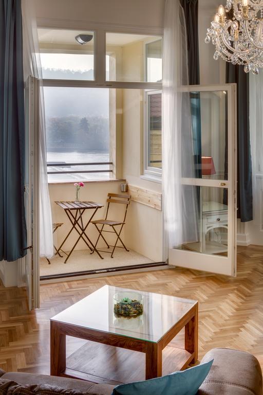 Smetanovo Nabrezi - Riverview Old Town Apartment Praga Exterior foto